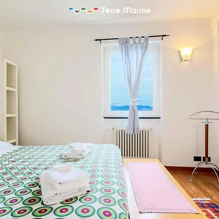 Appartement La Vedetta Sul Golfo, Terre Marine *